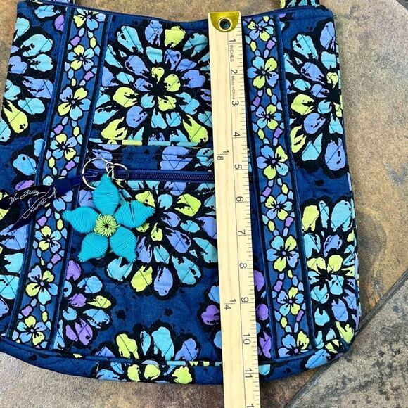 Vera Bradley Crossbody Hipster Floral Purse - Picture 7 of 14